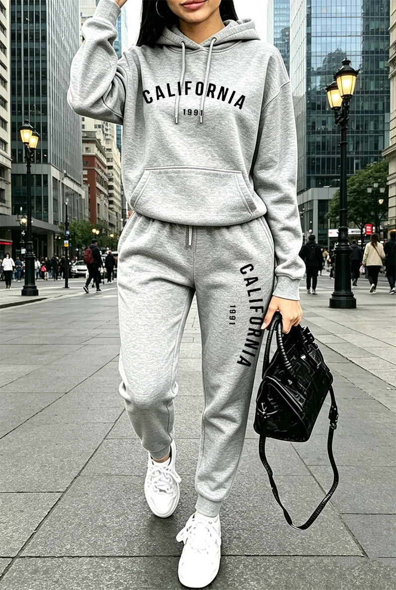 Streetwear Hoodie - Tuta da donna in offerta speciale,