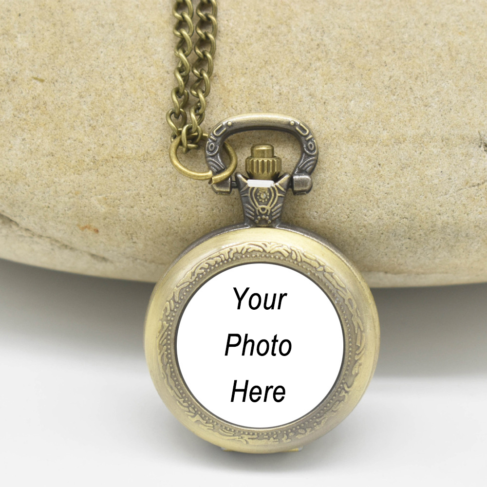 Collana con Ciondolo Orologio  - Men'S Fashion Old Money recensione e prezzo
