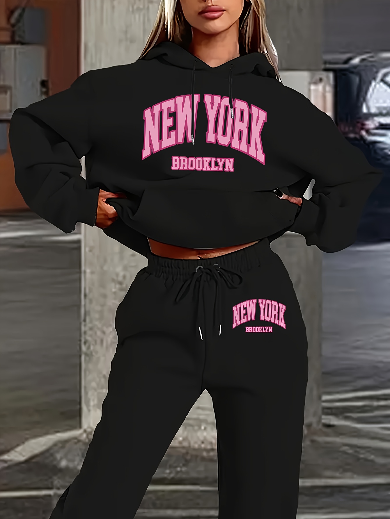 Completo da donna composto da  - Streetwear Hoodie recensione e prezzo