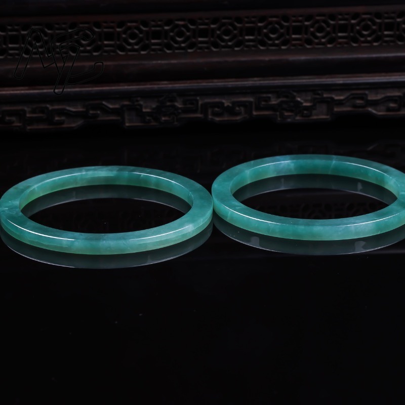 Bracciale in Giada Smeraldo Na - Men'S Fashion Usa recensione e prezzo