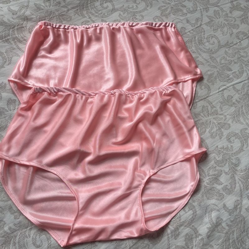 Slip Unisex in Seta Ghiaccio R - Men'S Fashion Underwear recensione e prezzo
